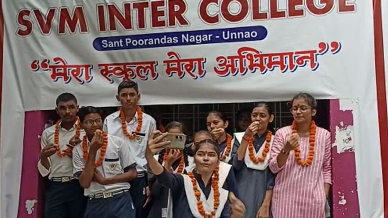 UP Board Result 2022: उन्नाव में हाई स्कूल व इंटर में बेटियों ने फहराया परचम, इंजीनियर बनने का सपना