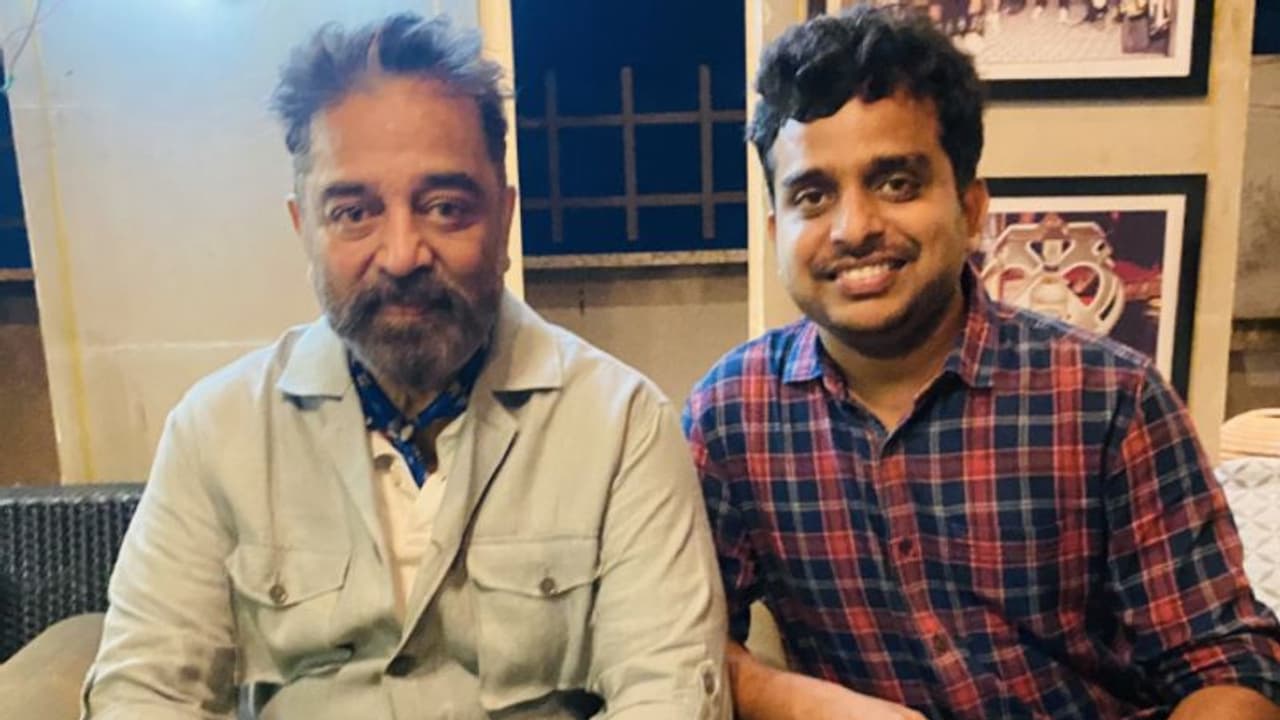 Kamalhaasan : கமல் சொன்ன டைம் டிராவல் கதை கேட்டு மெர்சலாகிட்டேன் அயலான் இயக்குனரின் நெகிழ்ச்சி பதிவு Kamalhaasan : கமல் சொன்ன டைம் டிராவல் கதை கேட்டு மெர்சலாகிட்டேன் அயலான் இயக்குனரின் நெகிழ்ச்சி பதிவு