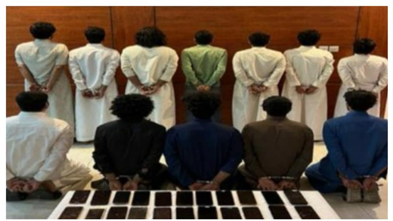 വ്യാജ വെബ്സൈറ്റ് നിര്മ്മിച്ച് തട്ടിപ്പ്; 12 പേര് അറസ്റ്റില് വ്യാജ വെബ്സൈറ്റ് നിര്മ്മിച്ച് തട്ടിപ്പ്; 12 പേര് അറസ്റ്റില്