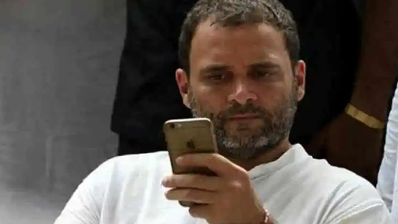 രാഹുൽ ​ഗാന്ധിയുടെ വ‌യനാട് സന്ദർശനം: സുരക്ഷയ്ക്കായി വൻ പൊലീസ് സന്നാഹം, 5 ഡിവൈഎസ്പിമാർ അനു​ഗമിക്കും