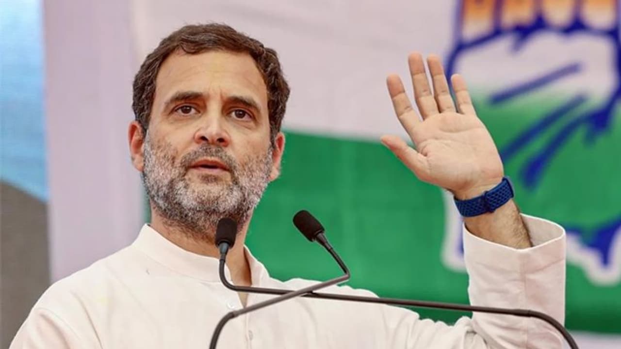 Congress : കോണ്ഗ്രസിന്റെ നിര്ണായക നേതൃയോഗം ഇന്ന്; രാഹുല് ഗാന്ധി വിദേശ പര്യടനത്തില് Congress : കോണ്ഗ്രസിന്റെ നിര്ണായക നേതൃയോഗം ഇന്ന്; രാഹുല് ഗാന്ധി വിദേശ പര്യടനത്തില്