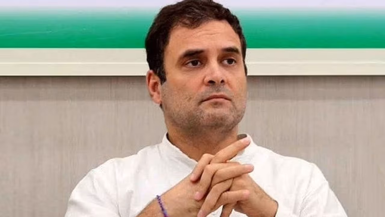 ராகுல்காந்தி அதிமுககிட்ட ஆதரவு கேட்டரா? கிடையவே கிடையாது... அடித்து சொல்லும் காங்கிரஸ்!!