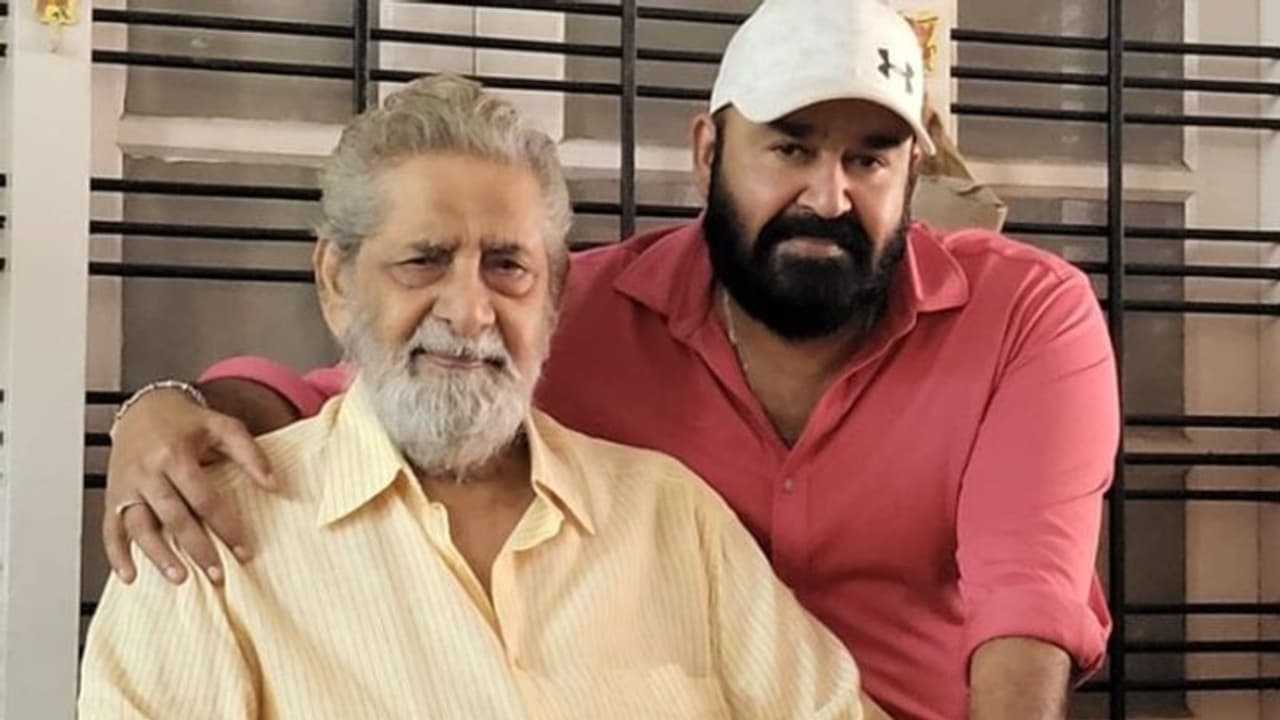 Mohanlal : 'അങ്ങനെ ഈ പകലും സാർത്ഥകമായി'; പിതൃദിനത്തിൽ മധുവിനൊപ്പം മോഹൻലാൽ Mohanlal : 'അങ്ങനെ ഈ പകലും സാർത്ഥകമായി'; പിതൃദിനത്തിൽ മധുവിനൊപ്പം മോഹൻലാൽ
