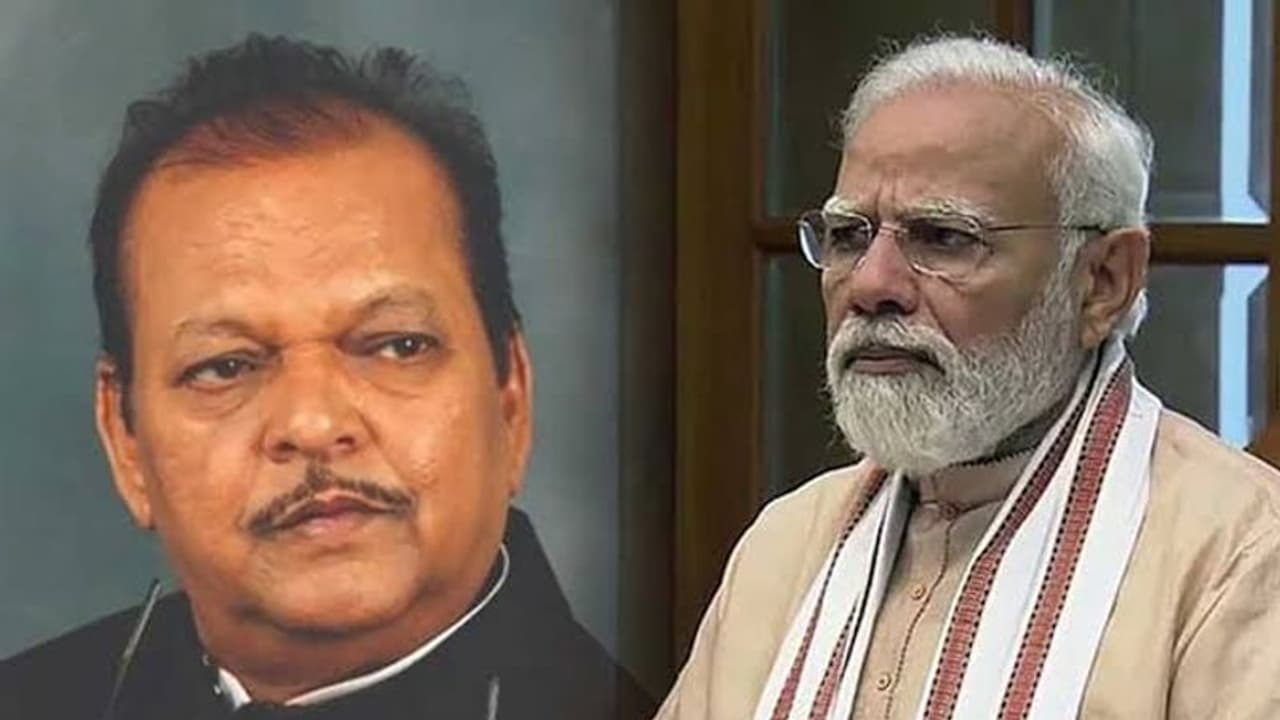 ஹிட்லருக்கு ஏற்பட்ட முடிவுதான் மோடிக்கும்.. காங்கிரஸ் தலைவர் ஆணவப் பேச்சு. 