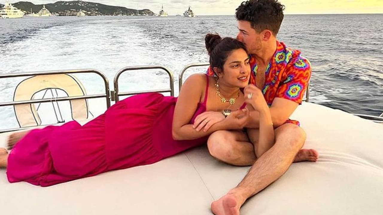 Father's Day पर प्रियंका चोपड़ा ने बेटी और पति को दिया ऐसा तोहफा कि लोग बोले उठे OMG