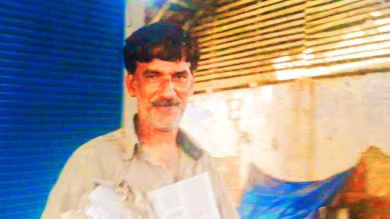 കടുത്ത നെഞ്ചുവേദന സഹിച്ച് സ്വയം സ്കൂട്ടറോടിച്ച് ആശുപത്രിയിലെത്തി; ഒടുവിൽ മരണത്തിന് കീഴടങ്ങി കടുത്ത നെഞ്ചുവേദന സഹിച്ച് സ്വയം സ്കൂട്ടറോടിച്ച് ആശുപത്രിയിലെത്തി; ഒടുവിൽ മരണത്തിന് കീഴടങ്ങി