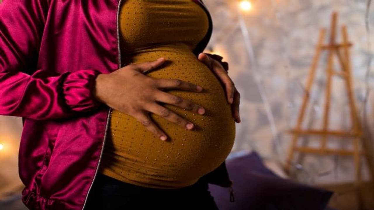 गर्भवती महिला का चेकअप कर डॉक्टरों ने की अनोखी भविष्यवाणी, इसे सुन सदमे में आया परिवार