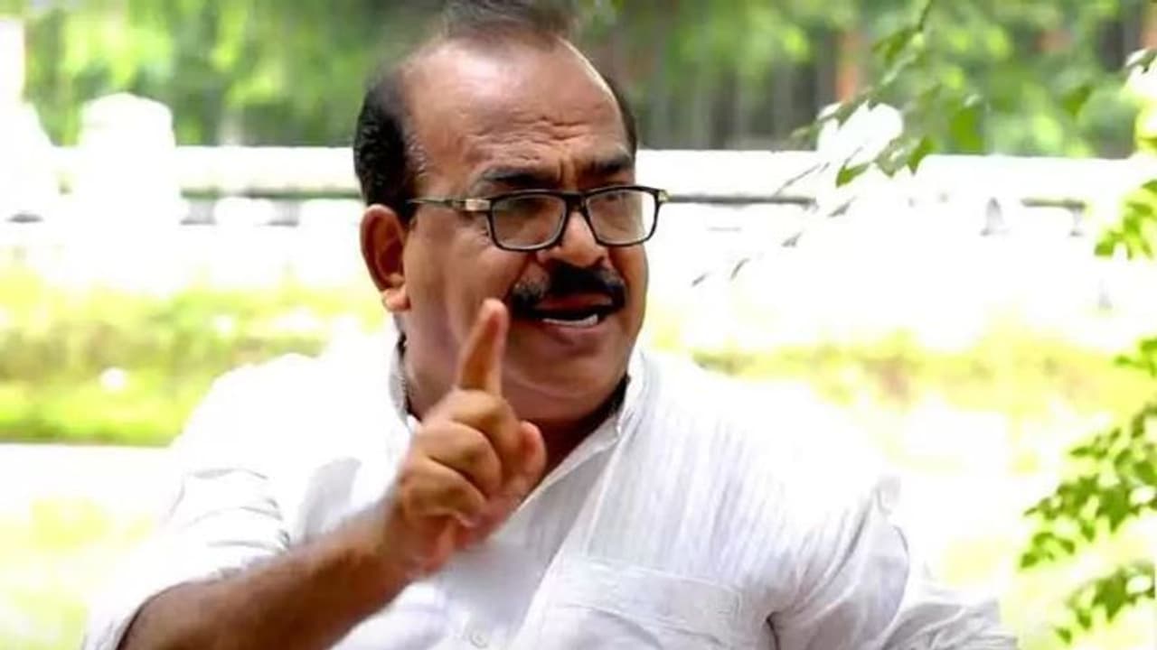 2 நாளில் தலைவர் பதவியிலிருந்து அண்ணாமலை மாற்றப்படுவார்.? நாஞ்சில் சம்பத் பரபரப்பு தகவல்