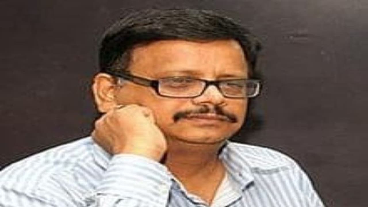 కృష్ణారావుకు పొట్టి శ్రీరాములు యూనివర్సిటీ పురస్కారం... పాలమూరు సాహితి హర్షం కృష్ణారావుకు పొట్టి శ్రీరాములు యూనివర్సిటీ పురస్కారం... పాలమూరు సాహితి హర్షం