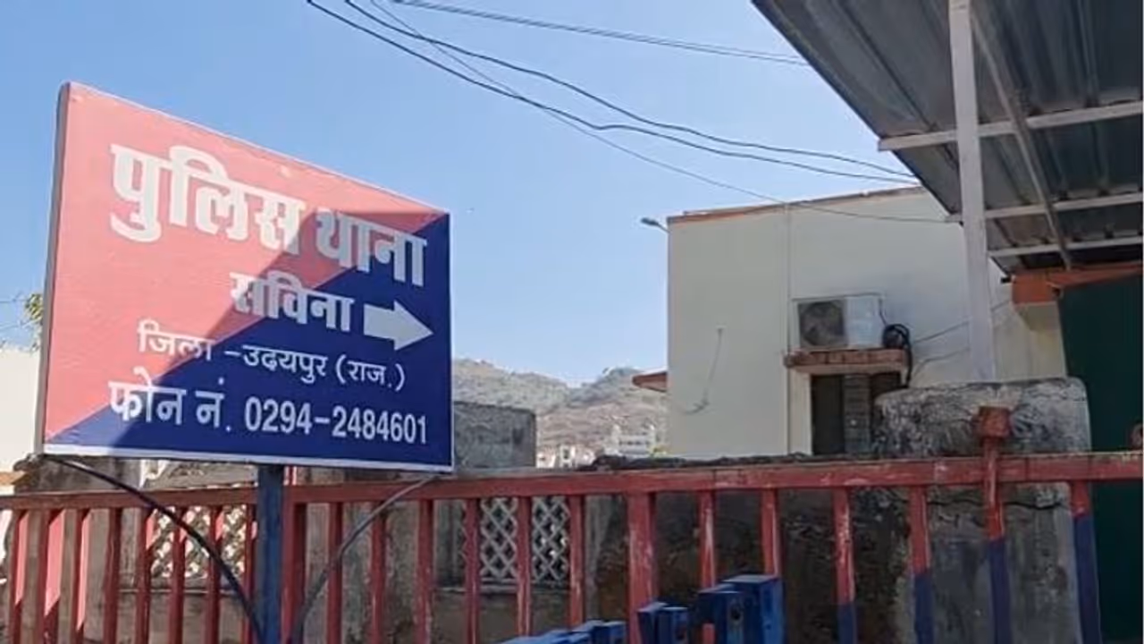 घर जा रही महिला को लिफ्ट दी, शराब पिला दोस्त के साथ मिल किया गैंगरेप, फोटो भेज वही काम करने को बुलाए और दोस्त घर जा रही महिला को लिफ्ट दी, शराब पिला दोस्त के साथ मिल किया गैंगरेप, फोटो भेज वही काम करने को बुलाए और दोस्त