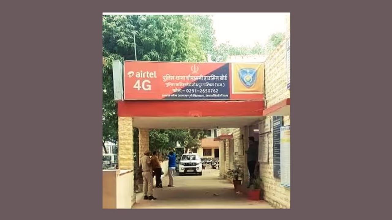 व्यापारी से एनसीबी एम्प्लाई बन मिले दो लोग, झूठे केस में फसाने की धमकी देकर मांगी 30 लाख की घूस, दोनो पकड़ाए व्यापारी से एनसीबी एम्प्लाई बन मिले दो लोग, झूठे केस में फसाने की धमकी देकर मांगी 30 लाख की घूस, दोनो पकड़ाए