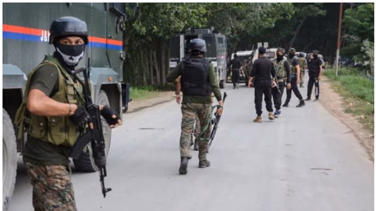 കശ്മീരിൽ ഈ വർഷം ഇതുവരെ 118 ഭീകരരെ വധിച്ചെന്ന് സുരക്ഷാസേന