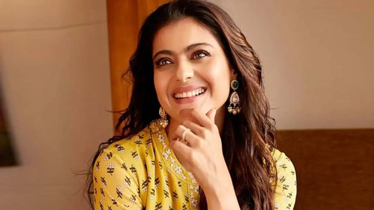 तो क्या काजोल नहीं ये होता अजय देवगन की पत्नी का नाम, खुद बताई आखिर क्या चाहते थे पापा शोमू मुखर्जी तो क्या काजोल नहीं ये होता अजय देवगन की पत्नी का नाम, खुद बताई आखिर क्या चाहते थे पापा शोमू मुखर्जी