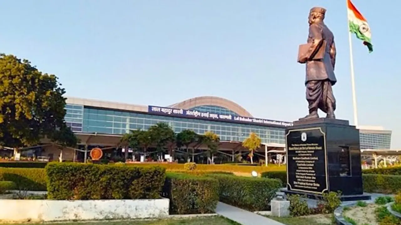 Varanasi airport makes Sanskrit announcement; Here's how netizens reacted