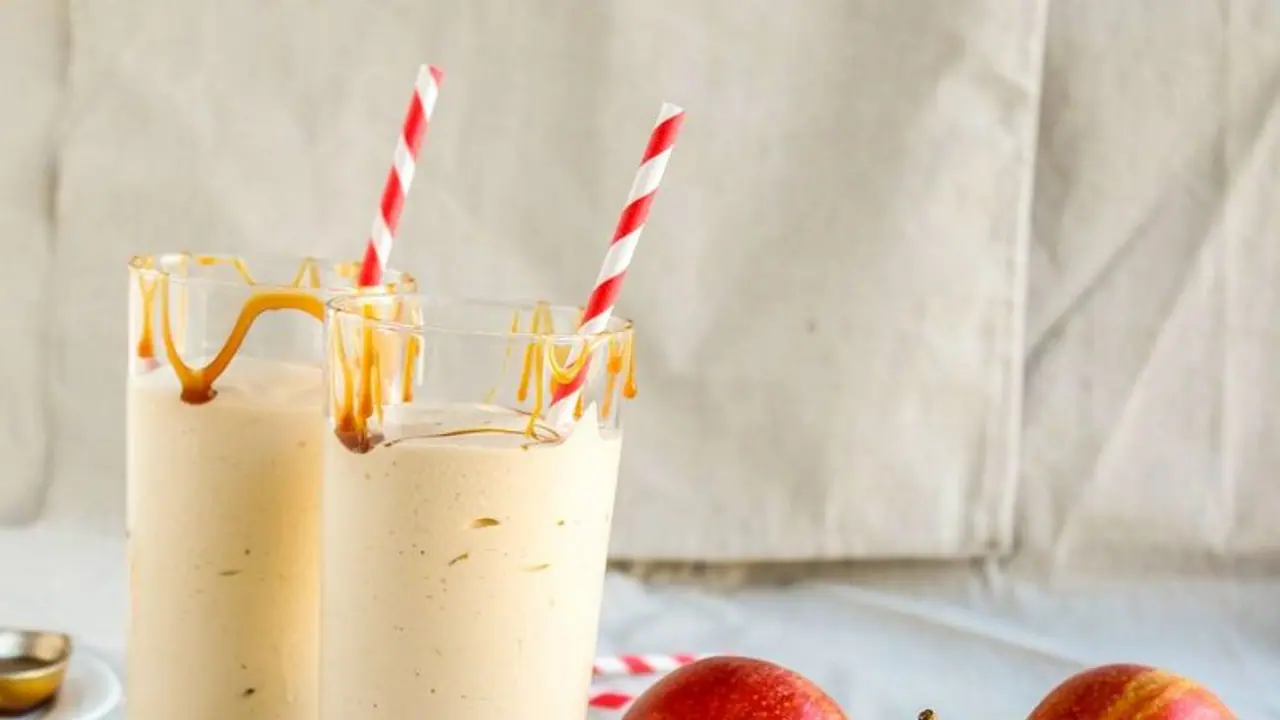Apple Badam Milk Shake : കുട്ടികൾക്ക് നൽകാം ഈ ഹെൽത്തി ഷേക്ക്
