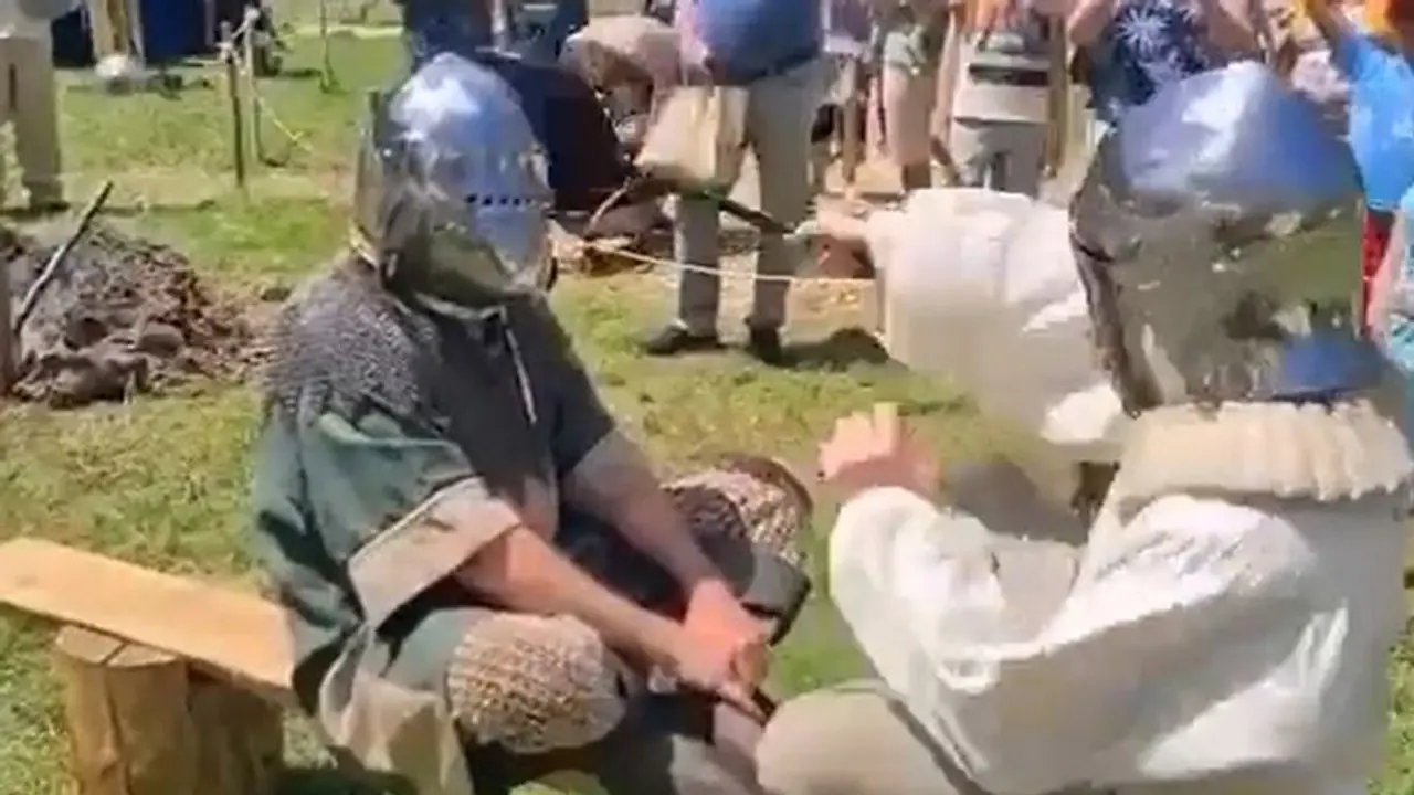 Video of 'Pan Slapping Contest' goes viral on internet; gets 2M views Video of 'Pan Slapping Contest' goes viral on internet; gets 2M views