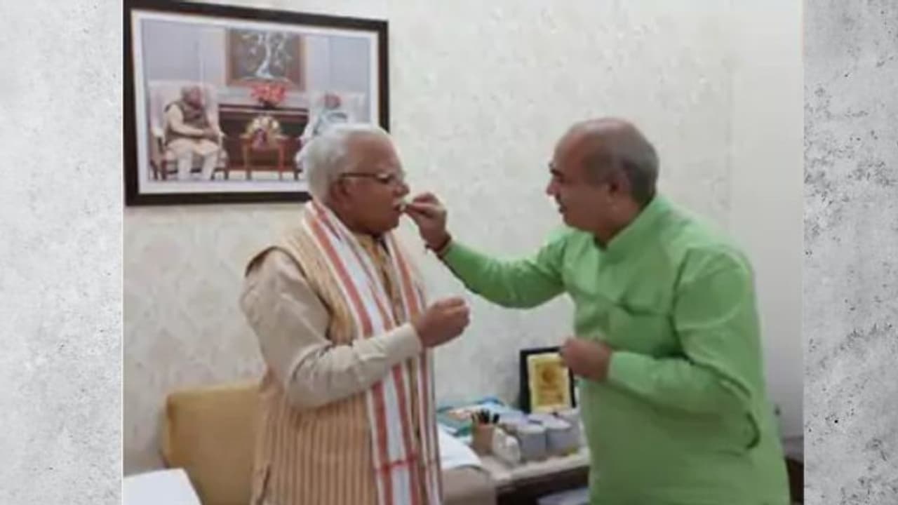 Haryana Local Body Election Result: 46 नगर निकायों में से 27 पर BJP का कब्जा, 10 नगर परिषद भी जीते Haryana Local Body Election Result: 46 नगर निकायों में से 27 पर BJP का कब्जा, 10 नगर परिषद भी जीते