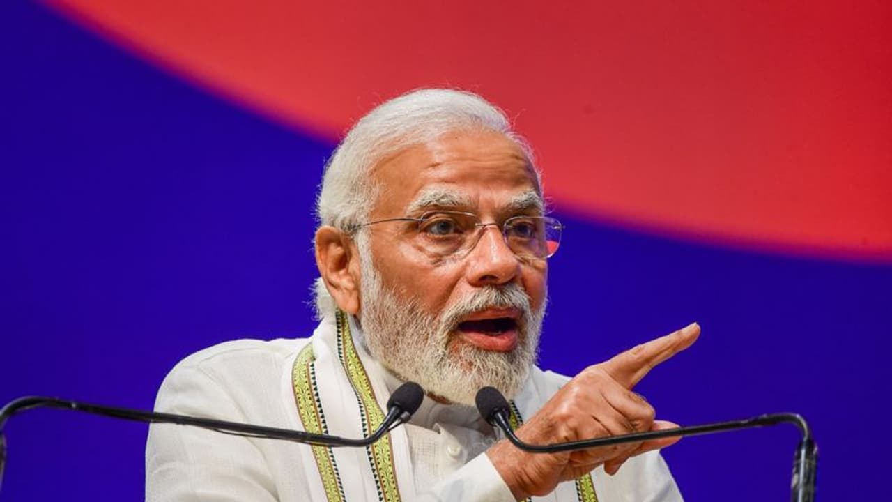 Gujarat riots: SC upholds SIT clean chit to PM Narendra Modi; rejects plea by Zakia Jafri Gujarat riots: SC upholds SIT clean chit to PM Narendra Modi; rejects plea by Zakia Jafri