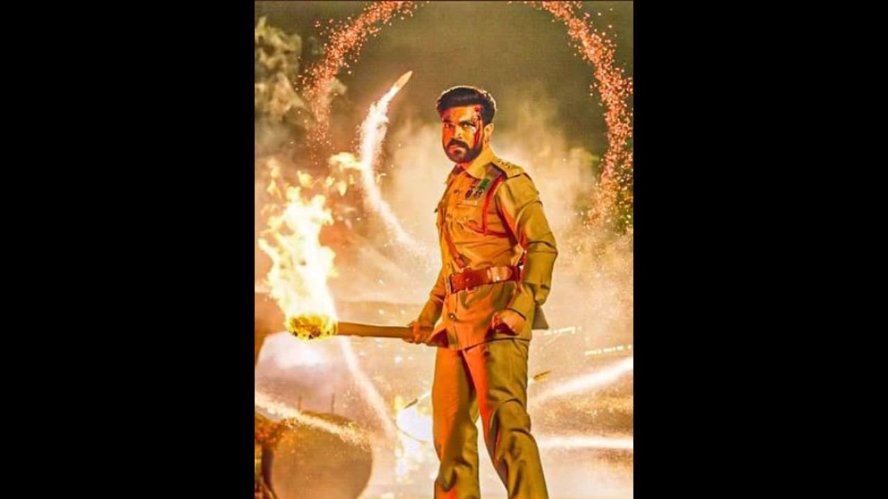 RC15లో సముద్రఖని, ఎస్ జె సూర్య.. అంతా సుత్తేనా, స్పందించిన దిల్ రాజు బ్యానర్.. RC15లో సముద్రఖని, ఎస్ జె సూర్య.. అంతా సుత్తేనా, స్పందించిన దిల్ రాజు బ్యానర్..