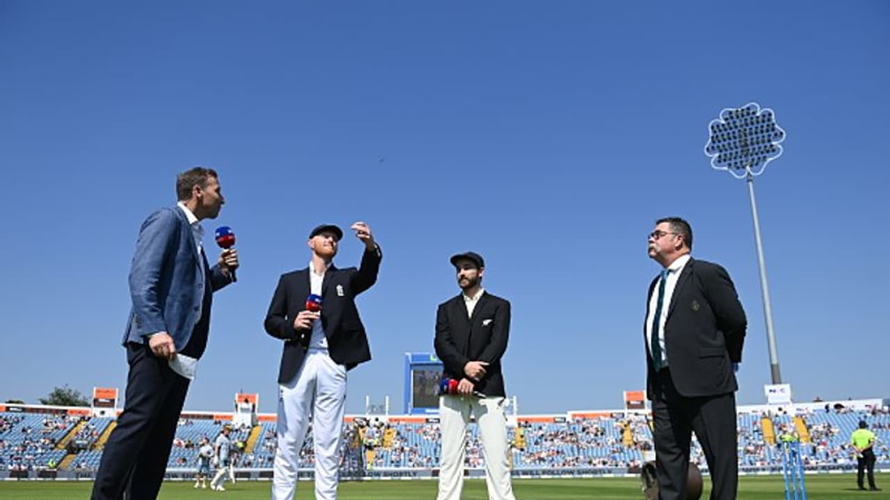 ENG vs NZ: 3வது டெஸ்ட் போட்டி டாஸ் ரிப்போர்ட்! வில்லியம்சன் வருகையால் வலுப்பெற்ற நியூசி., ஒயிட்வாஷை தடுக்குமா? ENG vs NZ: 3வது டெஸ்ட் போட்டி டாஸ் ரிப்போர்ட்! வில்லியம்சன் வருகையால் வலுப்பெற்ற நியூசி., ஒயிட்வாஷை தடுக்குமா?