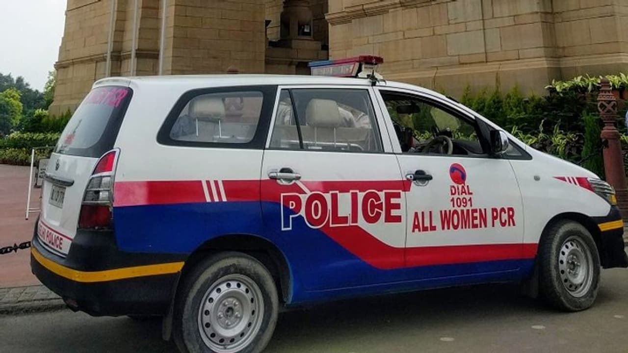 नकल के चक्कर में गई 10 साल के बच्चे की जान, वीडियो में दिखा स्टंट करने की कोशिश में घुट गया दम नकल के चक्कर में गई 10 साल के बच्चे की जान, वीडियो में दिखा स्टंट करने की कोशिश में घुट गया दम