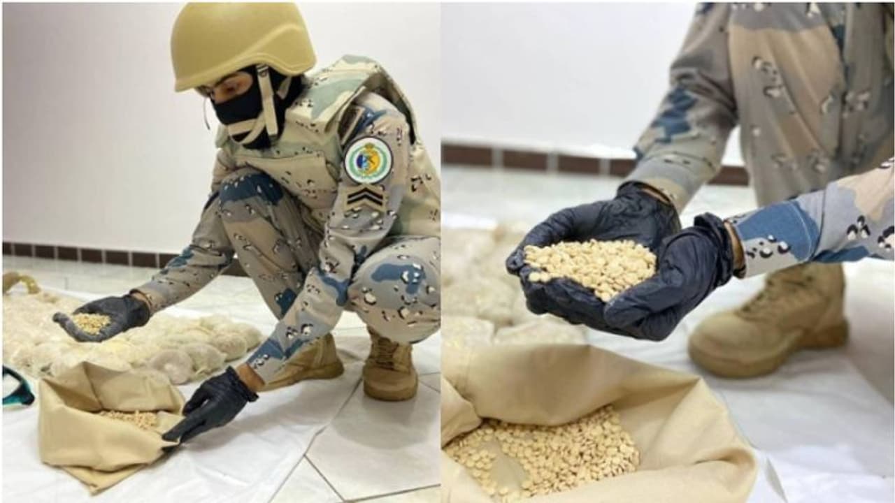 സൗദി അറേബ്യയിലേക്ക് വന്തോതില് ലഹരിമരുന്ന് കടത്താന് ശ്രമം; പ്രതികള് പിടിയില് സൗദി അറേബ്യയിലേക്ക് വന്തോതില് ലഹരിമരുന്ന് കടത്താന് ശ്രമം; പ്രതികള് പിടിയില്