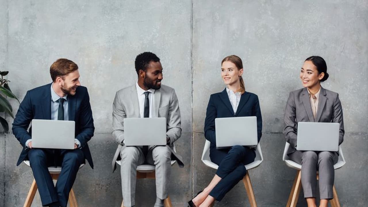 நீங்கள் உட்காரும் விதம் உங்கள் ஆளுமை பண்புகளை சொல்லுமாம்....இதில் உங்க ஆளுமை என்னனு பாருங்க..!! நீங்கள் உட்காரும் விதம் உங்கள் ஆளுமை பண்புகளை சொல்லுமாம்....இதில் உங்க ஆளுமை என்னனு பாருங்க..!!