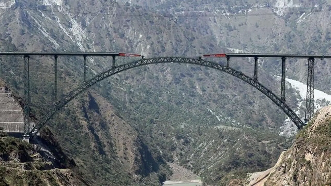 ಜಗತ್ತಿನ ಅತಿ ಎತ್ತರದ ರೈಲ್ವೆ ಸೇತುವೆ ಲೋಕಾರ್ಪಣೆಗೆ ಸಿದ್ಧ