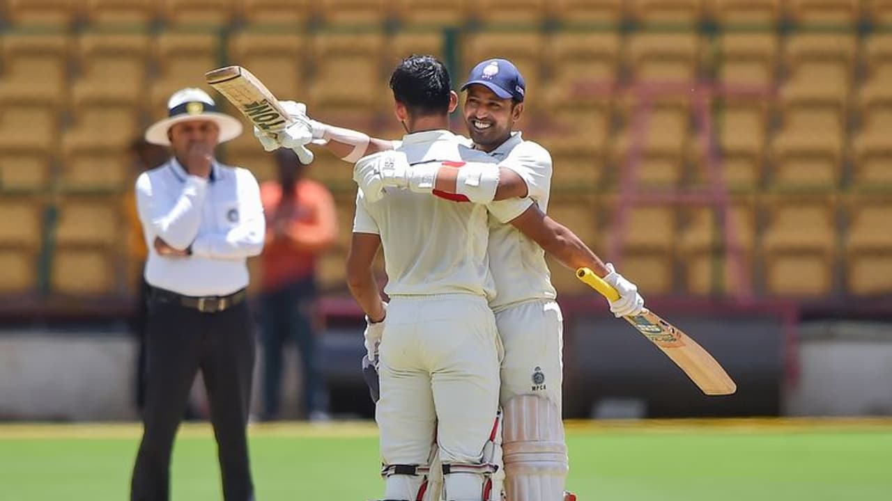 ரஞ்சி ஃபைனல்: யஷ் துபே, ஷுபம் ஷர்மா அபார சதம்! மும்பை மீது முழுக்க முழுக்க ஆதிக்கம் செலுத்தும் மத்திய பிரதேசம்