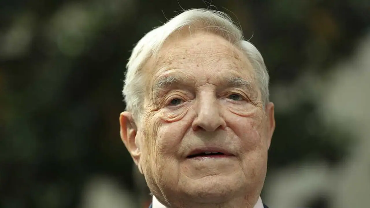 ಮೋದಿ ಸರ್ಕಾರಕ್ಕೆ ಅದಾನಿ ಗದ್ದಲ ಕುತ್ತು: ಅಮೆರಿಕ ಹೂಡಿಕೆದಾರ ಜಾರ್ಜ್ ಸೊರೋಸ್ ಬಾಂಬ್; ಭಾರಿ ಸಂಚಲನ, ವಿವಾದ ಸೃಷ್ಟಿ ಮೋದಿ ಸರ್ಕಾರಕ್ಕೆ ಅದಾನಿ ಗದ್ದಲ ಕುತ್ತು: ಅಮೆರಿಕ ಹೂಡಿಕೆದಾರ ಜಾರ್ಜ್ ಸೊರೋಸ್ ಬಾಂಬ್; ಭಾರಿ ಸಂಚಲನ, ವಿವಾದ ಸೃಷ್ಟಿ