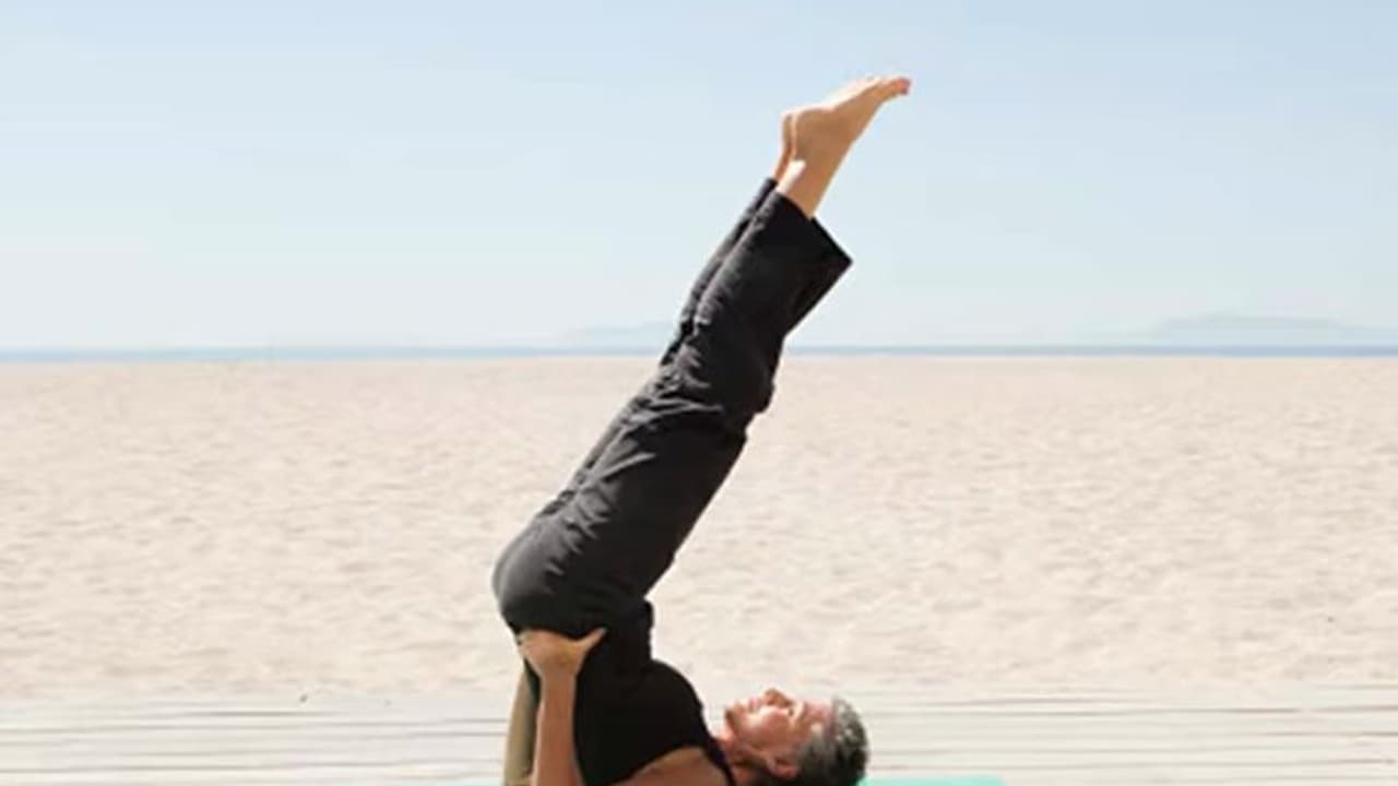 Yoga for Healthy Menstrual Cycle : ആര്‍ത്തവ പ്രശ്‌നങ്ങള്‍ പരിഹരിക്കാന്‍ യോ​ഗ സഹായിക്കുമോ?