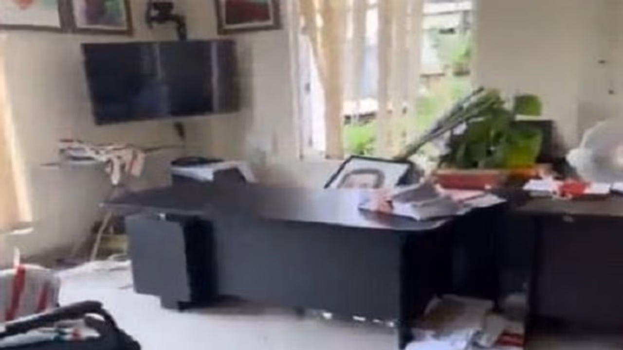 राहुल गांधी के वायनाड ऑफिस पर तोड़फोड़, जानिए सांसद के दफ्तर पर क्यों हुआ हमला