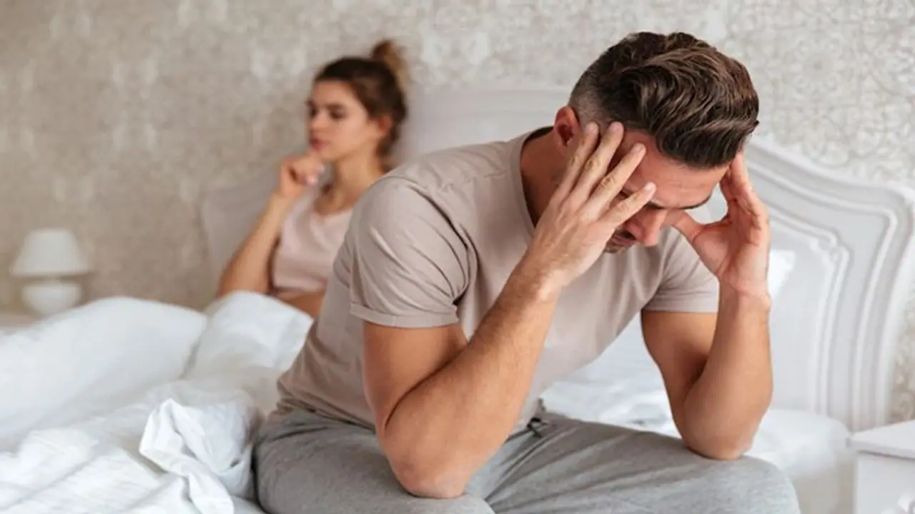 रात में गैजेट का इस्तेमाल करना नहीं करते हैं बंद, तो पुरुष पिता बनने के लिए जाएंगे तरस !