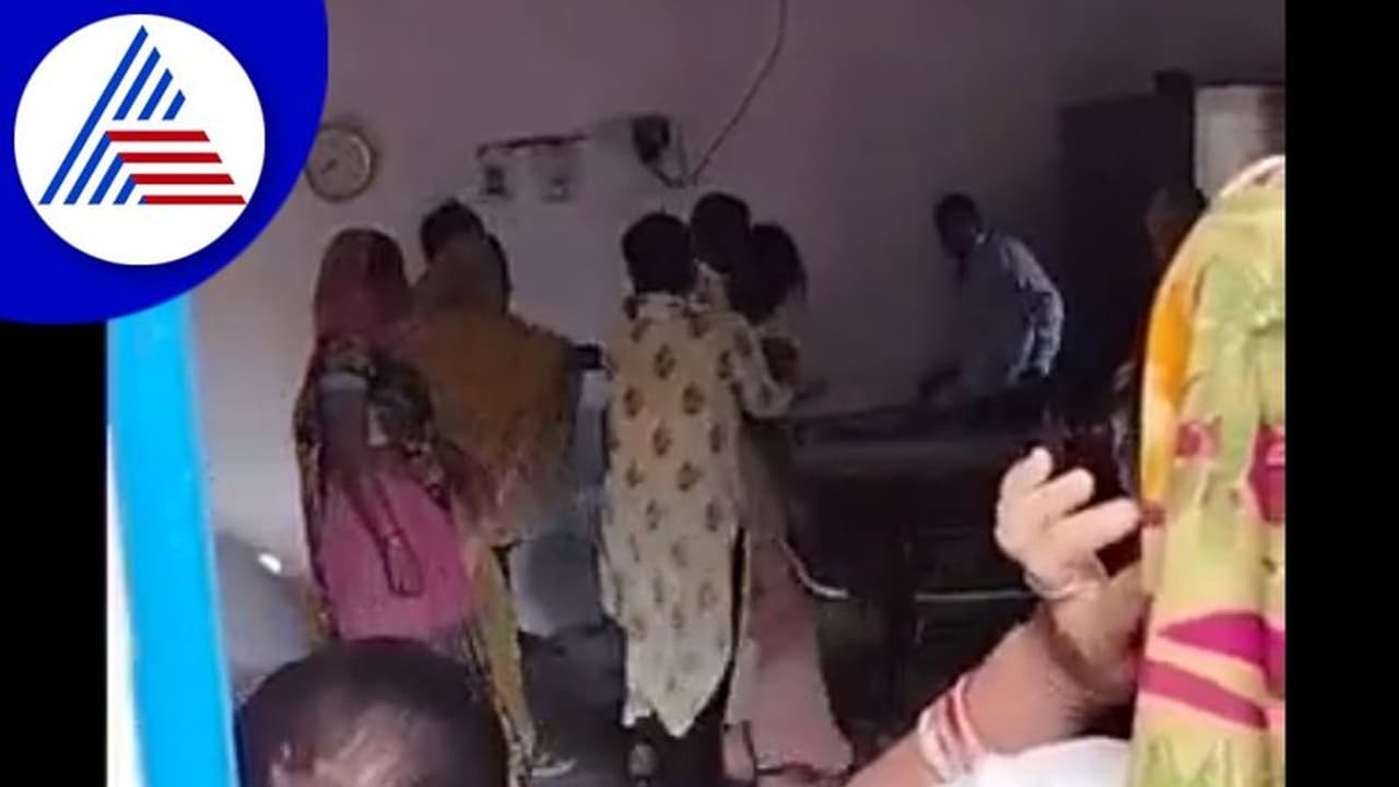 ಶಿಕ್ಷಕಿ, ಪ್ರಾಂಶುಪಾಲರ ಮಧ್ಯೆ ಹೊಡೆದಾಟ : ವಿಡಿಯೋ ವೈರಲ್