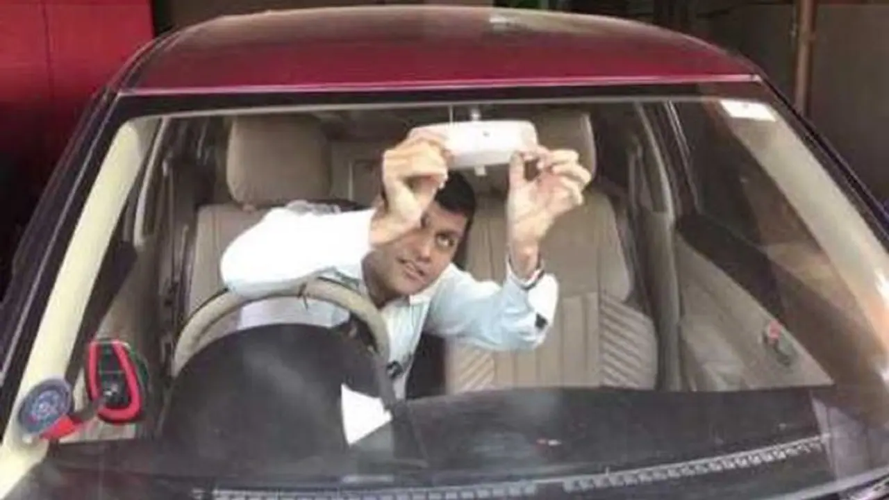 ವಾಹನ ಸವಾರರೇ ಎಚ್ಚರ, ಜ.31ರೊಳಗೆ KYC ಮಾಡಿದಿದ್ದರೆ ನಿಮ್ಮ ಫಾಸ್ಟಾಗ್ ನಿಷ್ಕ್ರೀಯ! ವಾಹನ ಸವಾರರೇ ಎಚ್ಚರ, ಜ.31ರೊಳಗೆ KYC ಮಾಡಿದಿದ್ದರೆ ನಿಮ್ಮ ಫಾಸ್ಟಾಗ್ ನಿಷ್ಕ್ರೀಯ!