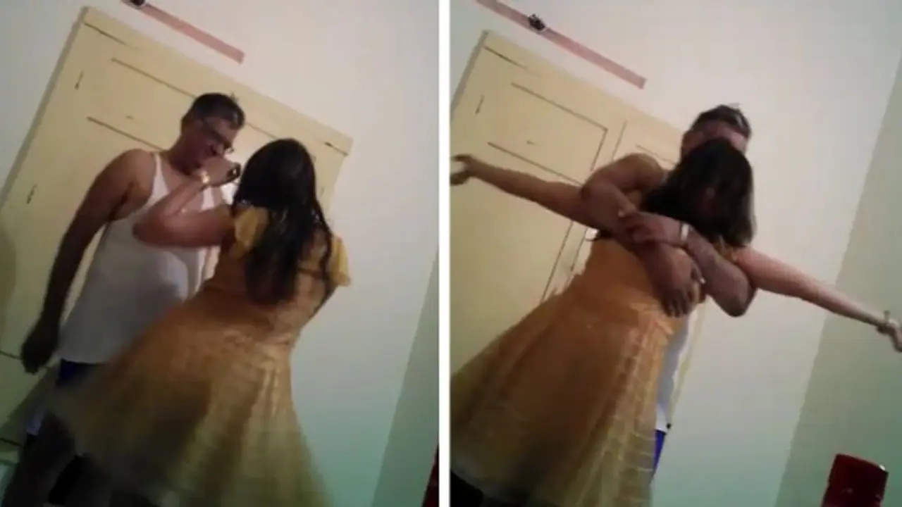 राजस्थान सांसद देवजी पटेल के नाम से आपत्तिजनक वीडियो वायरल, महिला के साथ इस हालत में दिखे...लोगों के उड़े होश राजस्थान सांसद देवजी पटेल के नाम से आपत्तिजनक वीडियो वायरल, महिला के साथ इस हालत में दिखे...लोगों के उड़े होश