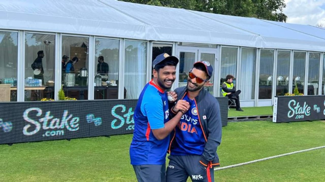 'സഞ്ജുവിനും കാര്‍ത്തികിനും പിന്നാലെയാണ് ആരാധകര്‍'; മത്സരശേഷം താരങ്ങളുടെ പേരെടുത്ത് പറഞ്ഞ് ഹാര്‍ദിക് പാണ്ഡ്യ