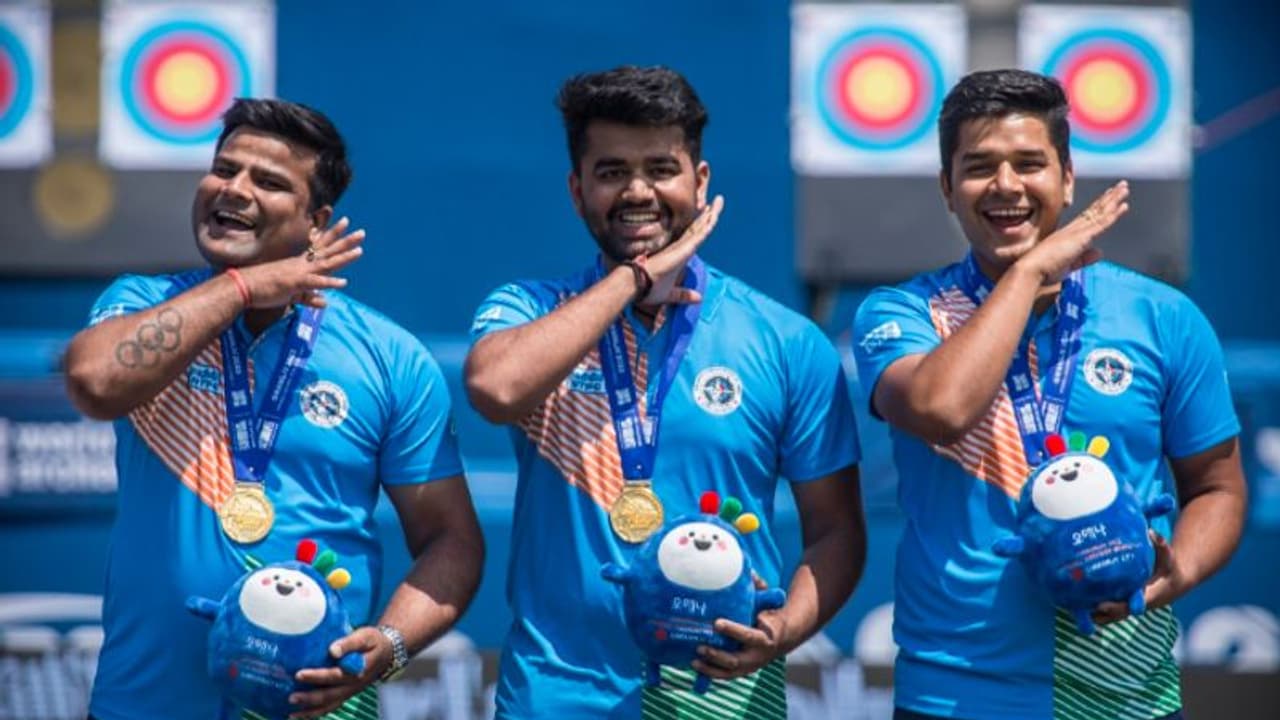 তিরন্দাজি বিশ্বকাপে ভারতের সাফল্য, ইতিমধ্যেই ঝুলিতে ২ সোনা ও ১ রুপো, নিশ্চিৎ আরও এক পদক তিরন্দাজি বিশ্বকাপে ভারতের সাফল্য, ইতিমধ্যেই ঝুলিতে ২ সোনা ও ১ রুপো, নিশ্চিৎ আরও এক পদক