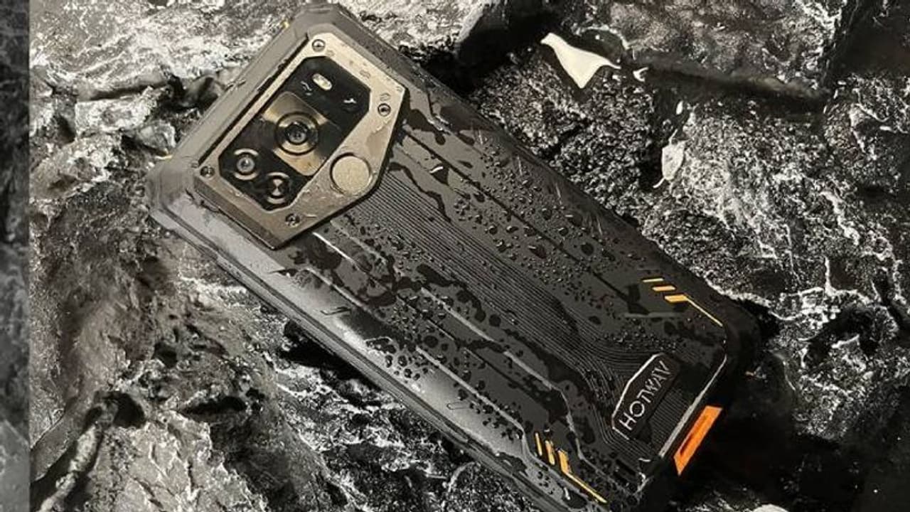 15000mAh பேட்டரி கொண்ட புது ஸ்மார்ட்போன்... ரூ. 8 ஆயிரம் பட்ஜெட்டில் அறிமுகம்..! 