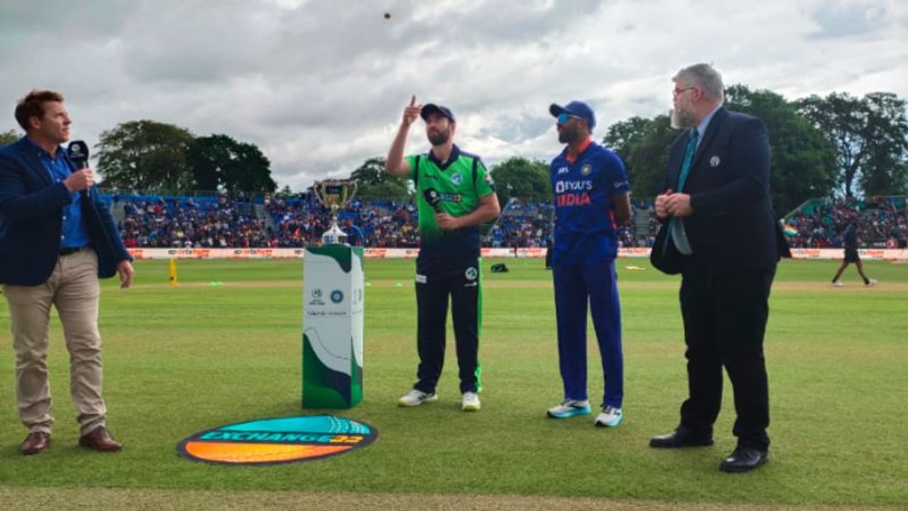 IRE vs IND: முதல் டி20 டாஸ் ரிப்போர்ட்.. இந்திய அணியில் இளம் வீரர் அறிமுகம் IRE vs IND: முதல் டி20 டாஸ் ரிப்போர்ட்.. இந்திய அணியில் இளம் வீரர் அறிமுகம்