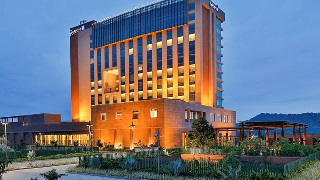 Radisson Blu hotel bill for Sena MLAs' 8 day stay was Rs 68 70 lakh Radisson Blu hotel bill for Sena MLAs' 8 day stay was Rs 68 70 lakh