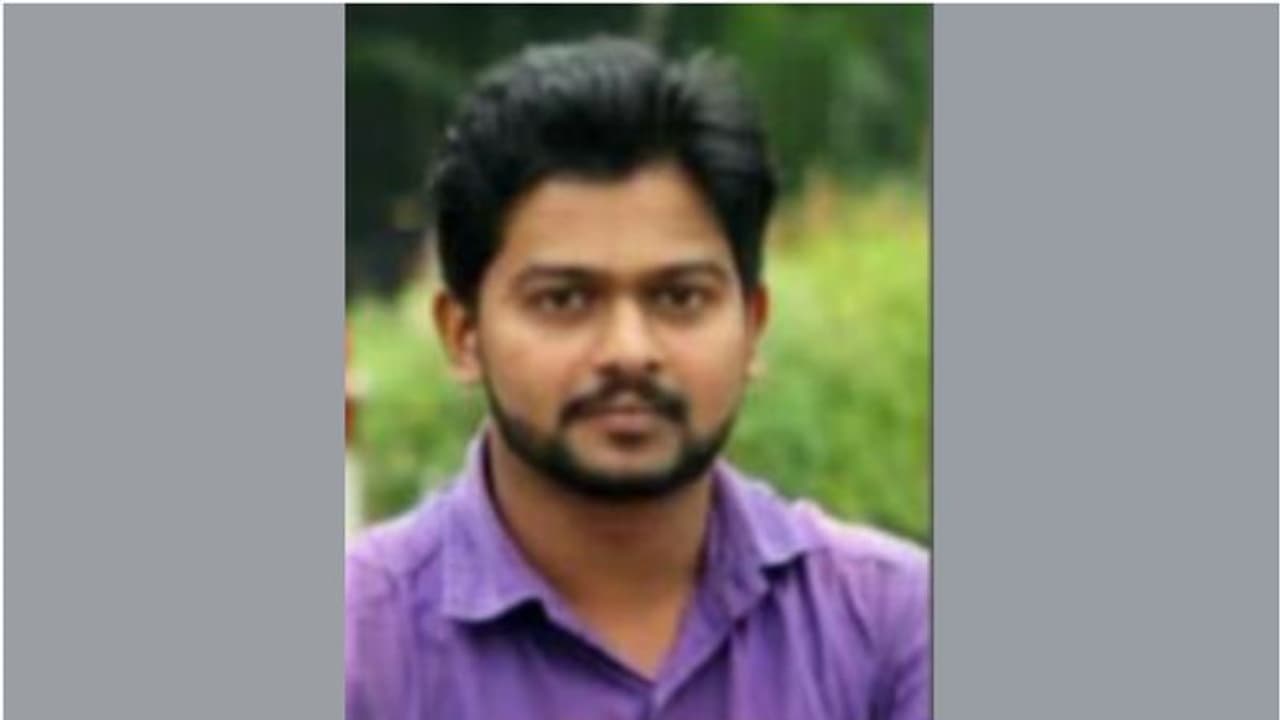 പ്രവാസി മലയാളി യുവാവ് വാഹനാപകടത്തില് മരിച്ചു പ്രവാസി മലയാളി യുവാവ് വാഹനാപകടത്തില് മരിച്ചു