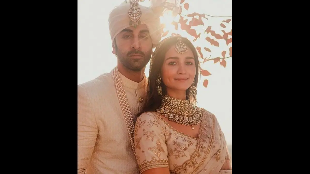 সঠিক হল ভবিষ্যদ্বাণী, দেখে নিন রণবীর আলিয়ার প্রথম সন্তান নিয়ে কী বলেছিলেন জ্যোতিষীরা