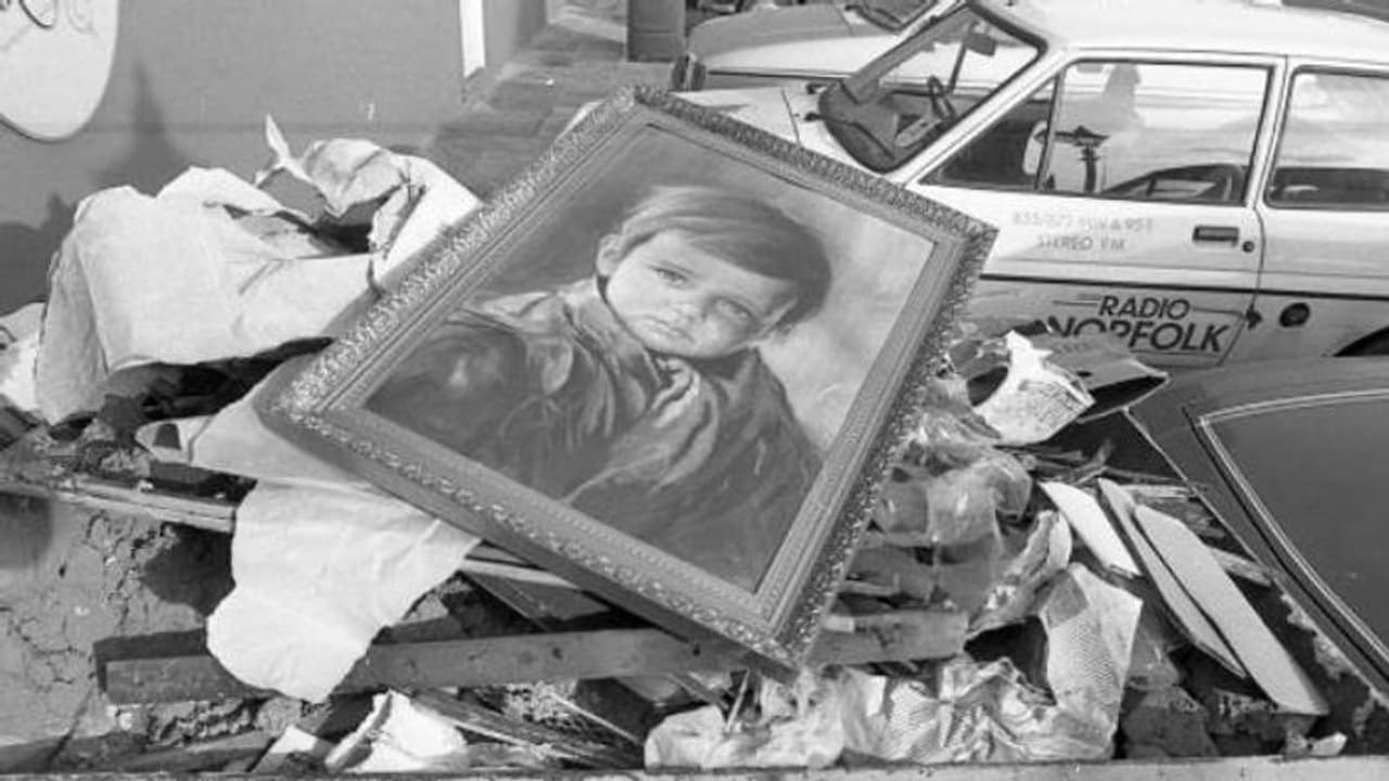 'കരയുന്ന ആൺകുട്ടി', അനേകം തീപ്പിടിത്തങ്ങൾക്ക് കാരണമെന്ന് പഴികേട്ട 'ശാപം പിടിച്ച ചിത്രം' 'കരയുന്ന ആൺകുട്ടി', അനേകം തീപ്പിടിത്തങ്ങൾക്ക് കാരണമെന്ന് പഴികേട്ട 'ശാപം പിടിച്ച ചിത്രം'