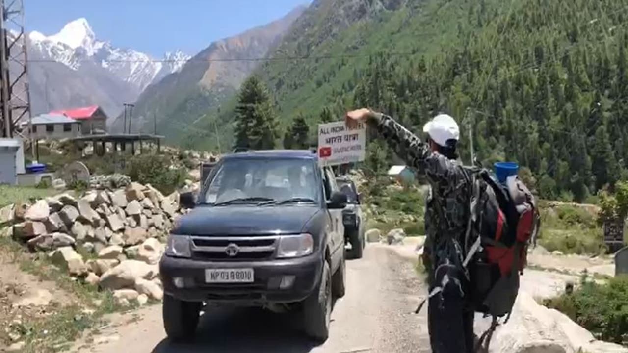 मात्र 1900 रु. में 3 स्टेट घूम आए 2 दोस्त, ऐसा जुगाड़ जमाया कि ट्रेवलिंग में खर्च नहीं हुए पैसे