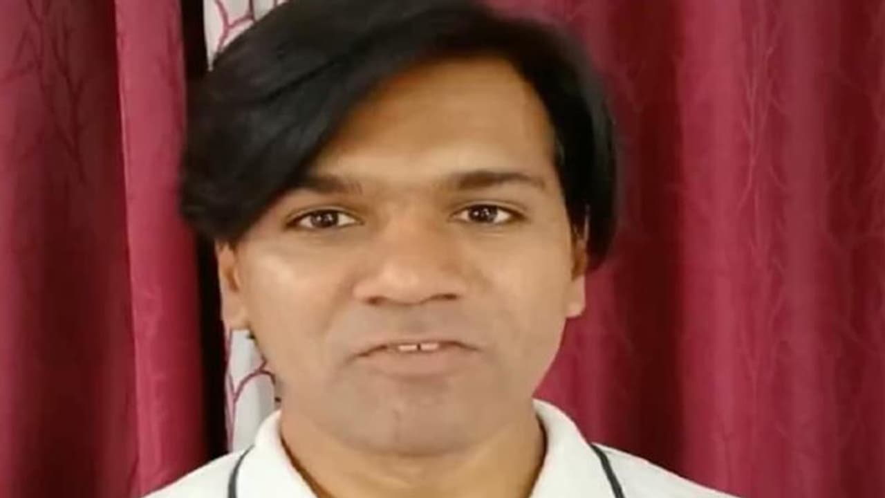 आखिर क्यों गिरफ्तार हुआ मोहम्मद जुबैर, 40 साल पुरानी इस बॉलीवुड फिल्म से है कनेक्शन आखिर क्यों गिरफ्तार हुआ मोहम्मद जुबैर, 40 साल पुरानी इस बॉलीवुड फिल्म से है कनेक्शन