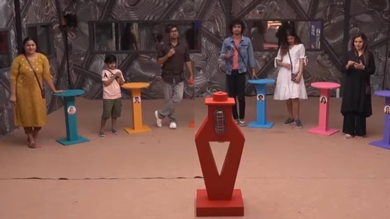 Bigg Boss : ബിഗ് ബോസിൽ ഇനി 'ദൃശ്യവിസ്മയം'; അവസാന വീക്കിലി ടാസ്കിൽ ജയം ആർക്കൊപ്പം ? Bigg Boss : ബിഗ് ബോസിൽ ഇനി 'ദൃശ്യവിസ്മയം'; അവസാന വീക്കിലി ടാസ്കിൽ ജയം ആർക്കൊപ്പം ?