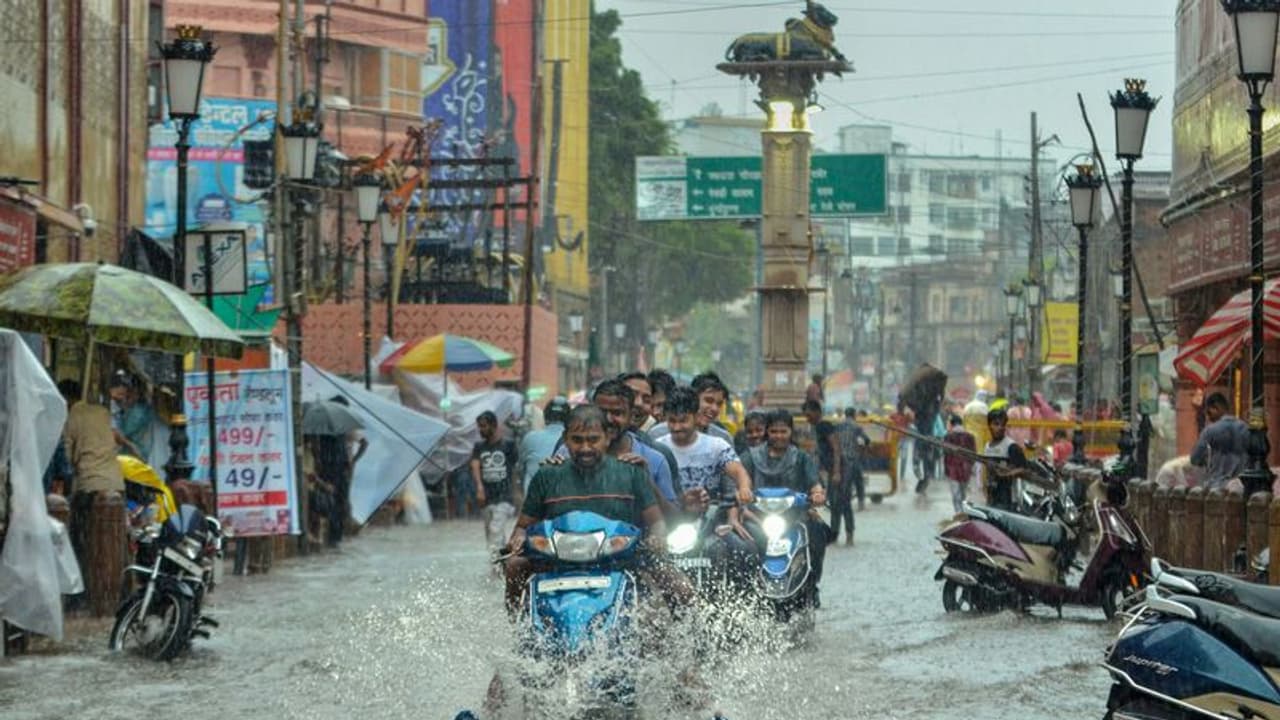 Monsoon Update:जल्द यूपी उत्तराखंड में झमाझम बरसेगा मानसून, जानिए आपके स्टेट में कब होगी बारिश