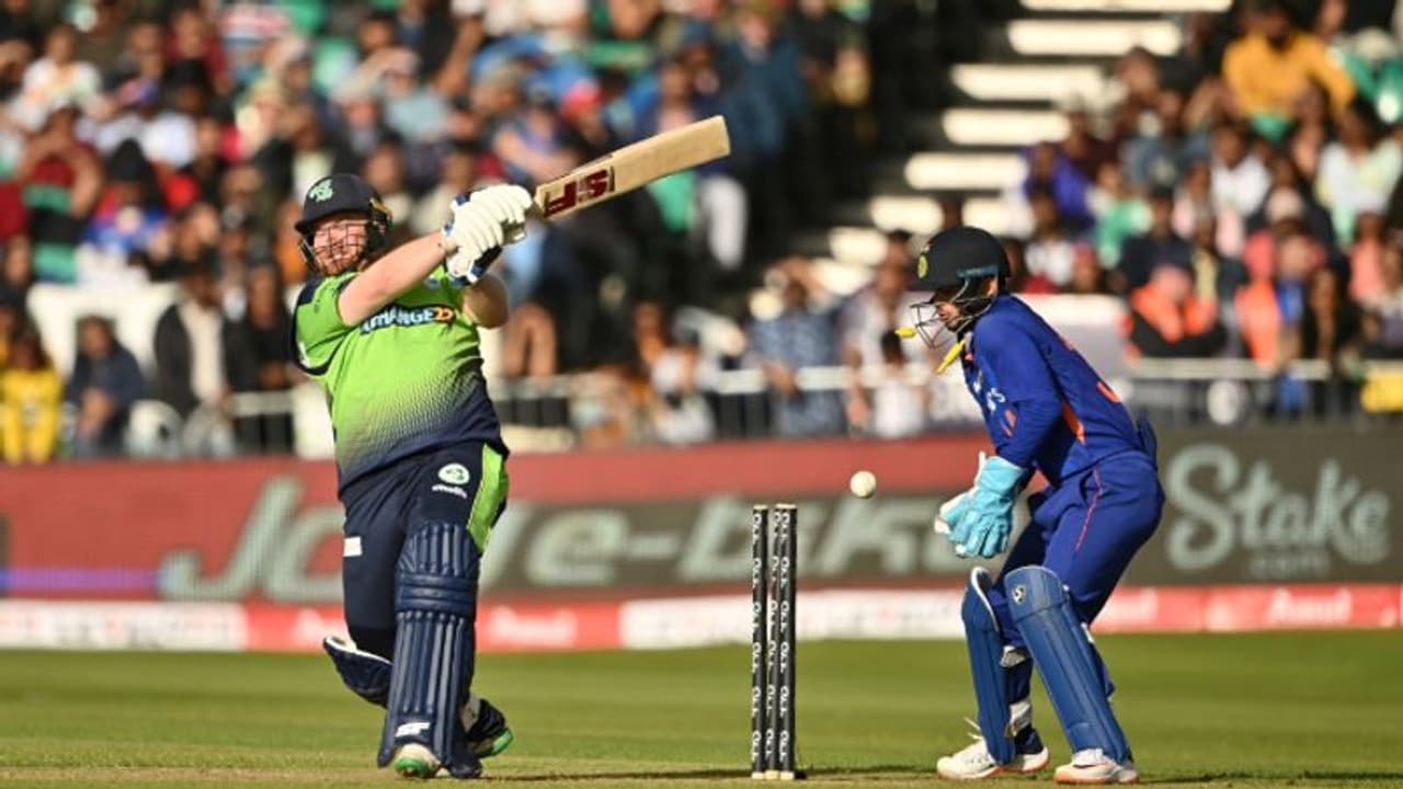 IRE vs IND : അവിശ്വസനീയ പ്രകടനം! പൊരുതിവീണെങ്കിലും അയർലന്ഡിന് റെക്കോർഡ് IRE vs IND : അവിശ്വസനീയ പ്രകടനം! പൊരുതിവീണെങ്കിലും അയർലന്ഡിന് റെക്കോർഡ്
