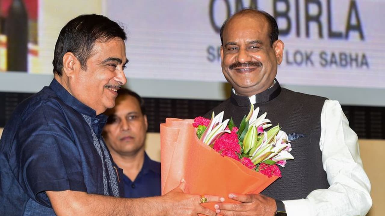 नितिन गडकरी क्यों छोड़ना चाहते हैं Politics? बोले राजनीति अब सत्ता पाने के लिए हो रही नितिन गडकरी क्यों छोड़ना चाहते हैं Politics? बोले राजनीति अब सत्ता पाने के लिए हो रही